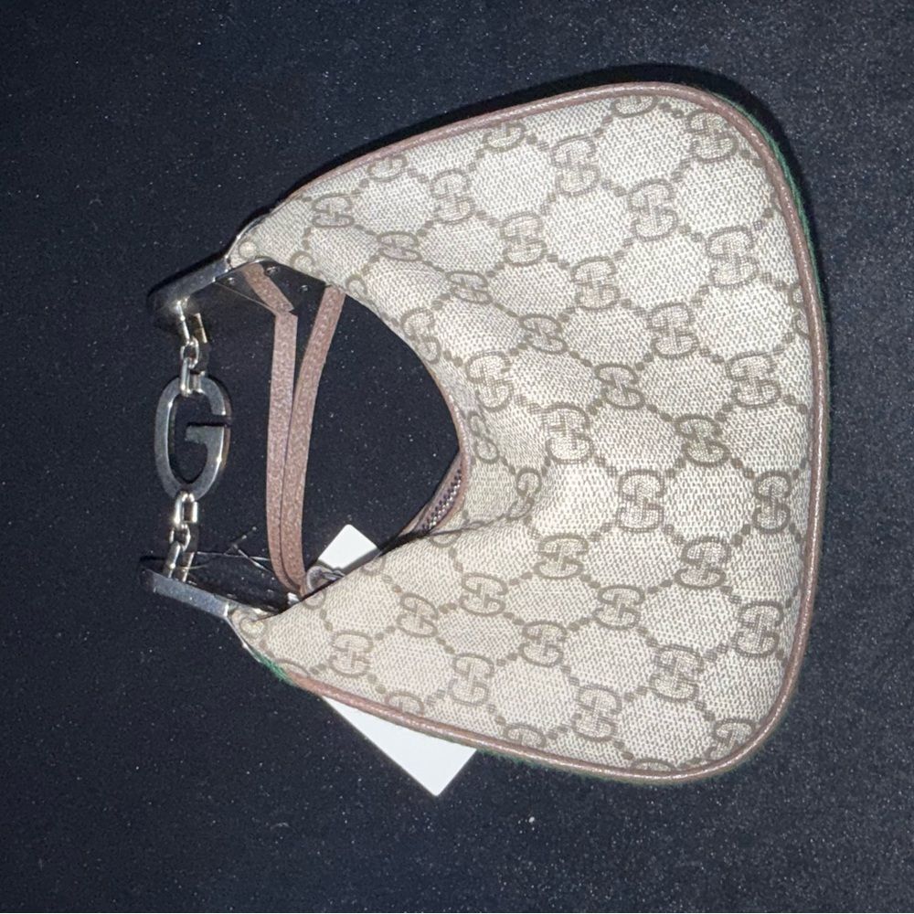 Brand new with tags GUCCI ATTACHE MINI BAG fits phone - Picture 3 of 14